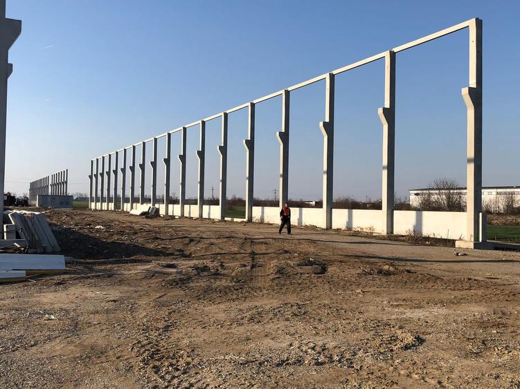 Spațiu industrial, de 5,120 mp, în Nord