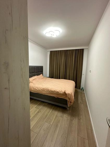 Apartament cu 2 camere nedecomandat în Calea Moldovei