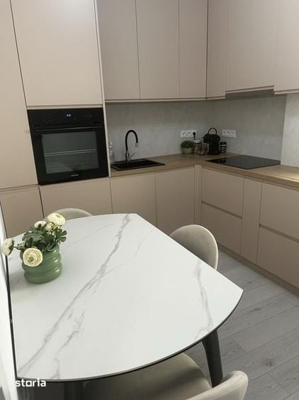 Apartament cu 3 camere decomandat în Ștrand