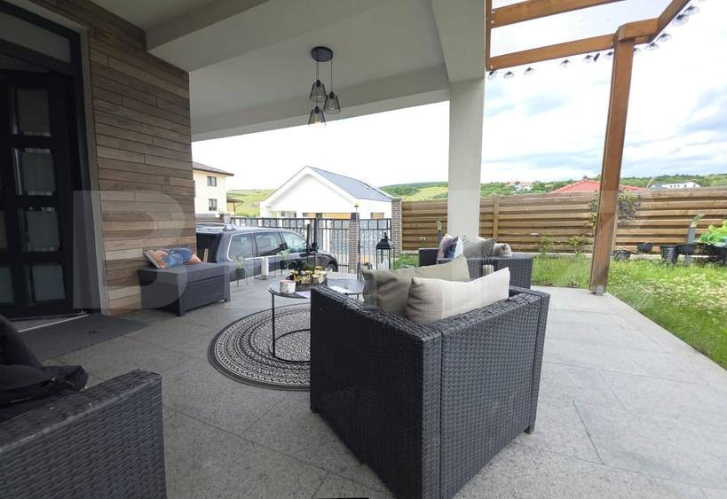 Duplex cu 4 camere cu Teren 200 Mp în Dâmbul Rotund