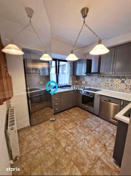 Apartament cu 4 camere, mobilat în Băneasa