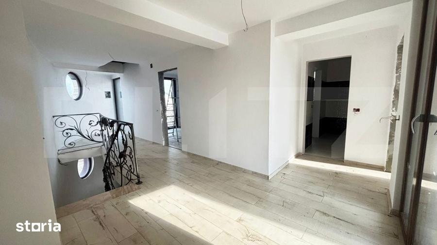 Casă cu 6 camere cu Teren 450 Mp în Șimnicu de Sus