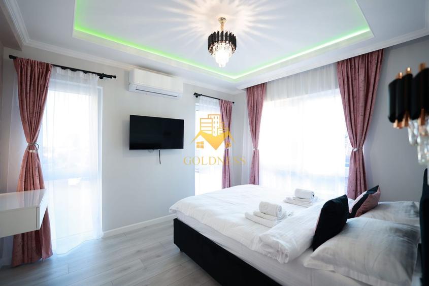 Apartament cu 3 camere semidecomandat, mobilat în Între Lacuri
