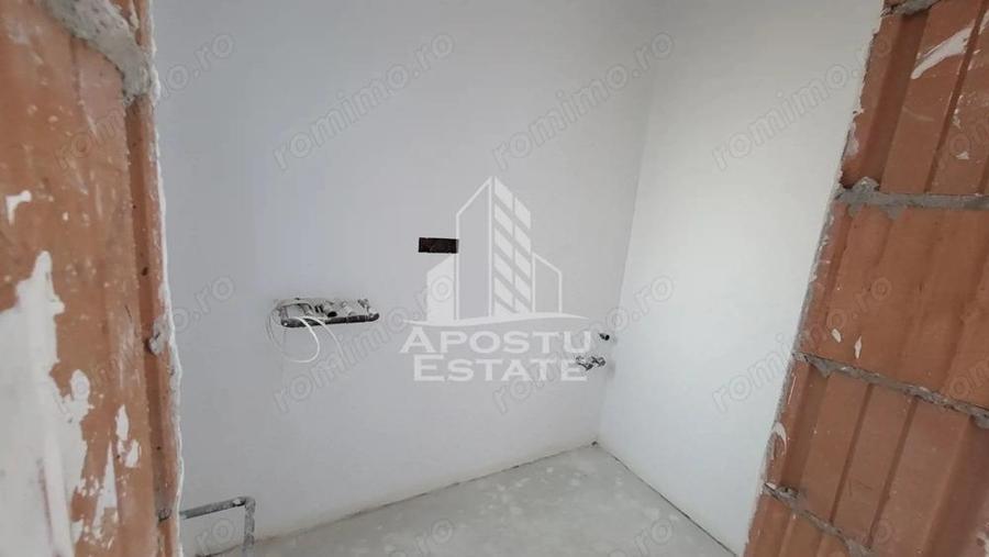 Casă cu 4 camere cu Teren 350 Mp în Giarmata