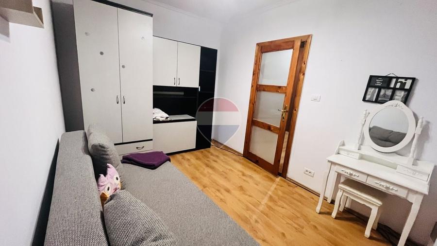 Apartament cu 2 camere decomandat, mobilat în Rogerius