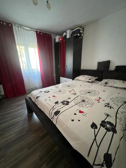 Apartament cu 2 camere decomandat în Bucovina