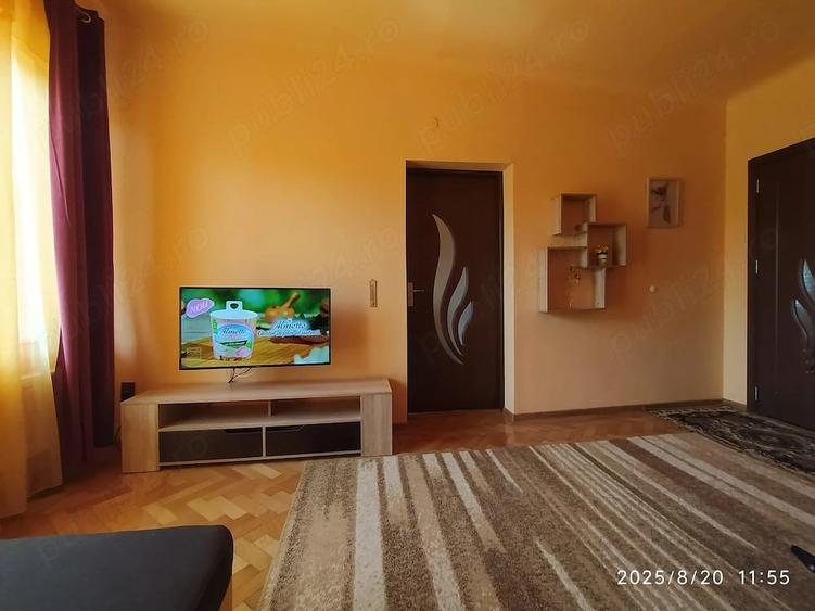 Apartament cu 2 camere semidecomandat în Cantemir