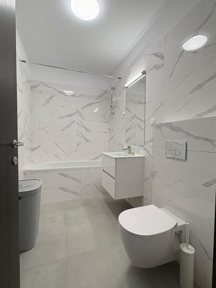 Apartament cu 2 camere semidecomandat, mobilat în Drumul Taberei