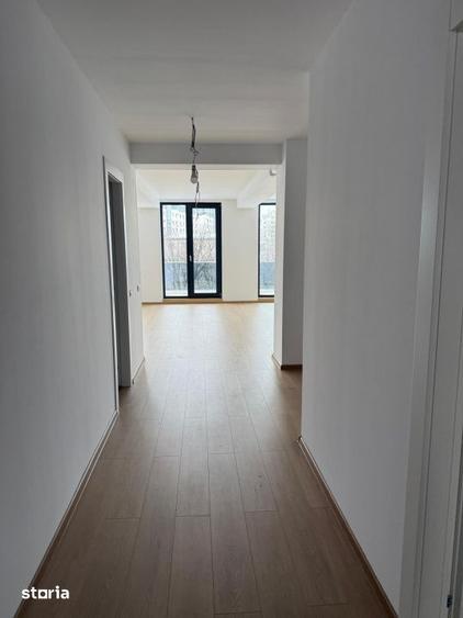 Spațiu comercial, de 163 mp, în Tei