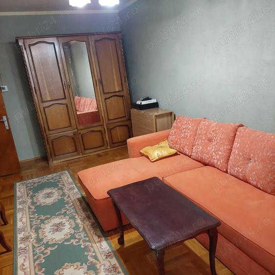 Vand apartament ultracentral, 4 camere, 2 bai, decomandat - 8