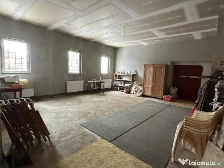 Bocsa Montana, Casa Solida Teren, Strada Principala - 4