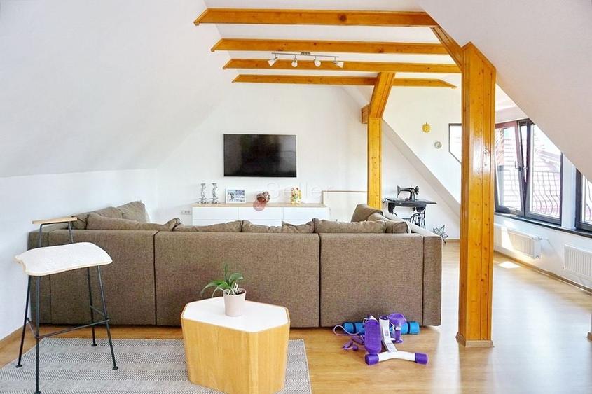 Casa Saseasca Renovata - 2