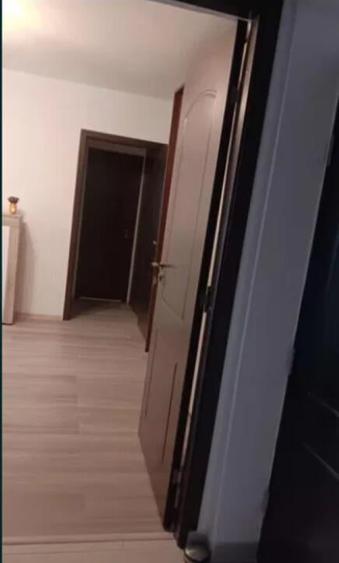 Apartament 2 camere, semidecomandat - zona Astra - 2