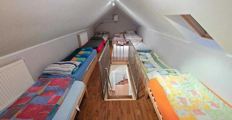 Casa/Pensiune,doua imobile intr-unul singur de vanzare, Valea Bratcu - 8