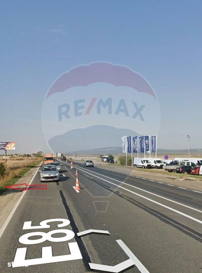 Teren de 15000 mp, în Central