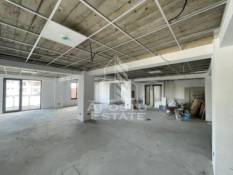 Spatiu comercial/birouri, 136 mp SAD, et.2, Zona Girocului - 1