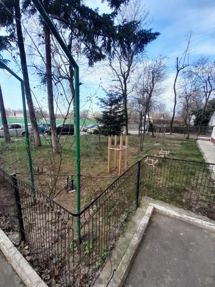 Doua camere mobilat - 9