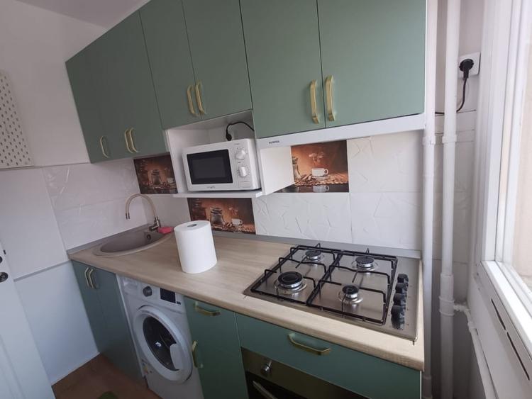 Apărătorii patriei | Garsoniera | Metrou | Prima inchiriere - 4