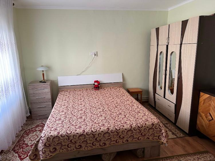 Casă de vânzare în Costinești. Casa se vinde cu tot cu mobila, electrocasnice. - 7