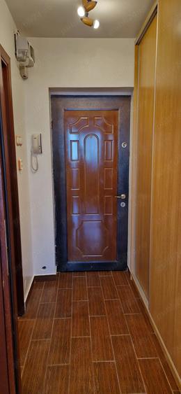 Garsoniera recent renovata Minis Titan - 10