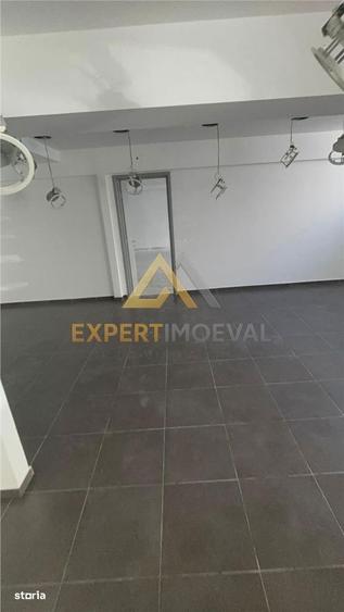 Spatiu comercial parter 141.75 mp utili Aleea Olteniei - 4