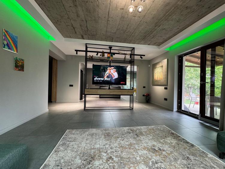 VILA COCHETA CU TEREN GENEROS,  PANOURI FOTOVOLTAICE 11KW SI GARAJ - 5