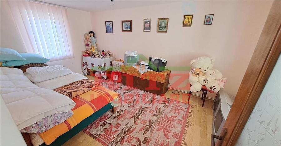 Casa Parter teren 500 mp in Perieti de /Schimb cu gars. - 1