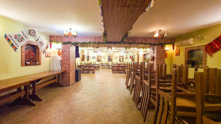 De vânzare – Proprietate comercială tip Restaurant & Salon Evenimente - 10