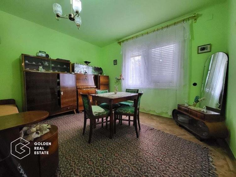 Casa cu 2 corpuri de cladire, oras Lipova - 5