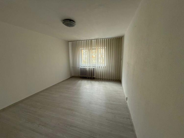 Vand apartament 2 camere Craiova - zona Sarari - 7