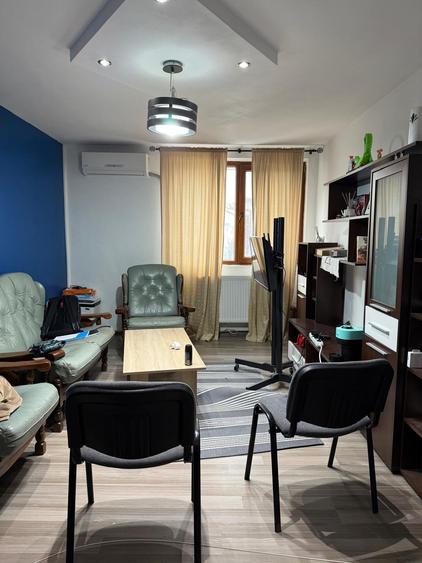 Centru Piata Unirii , 3 camere , etaj 1 - 5