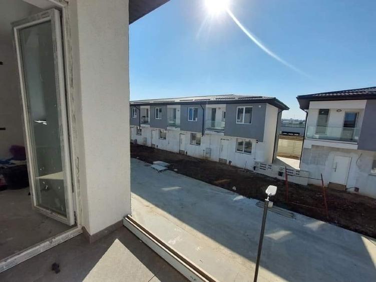 Casa în Dobroești - - 4