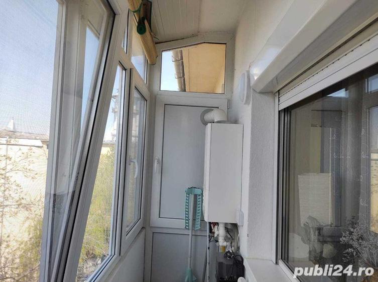 Vand in centru apartament 2 camere si loc de parcare in Buzau. Pret 55.800euro. - 1