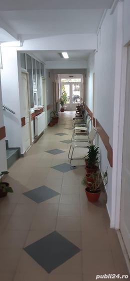 Spa?ii centrale in cladire de birouri - 8