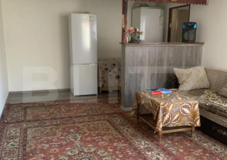 Casa de vanzare in Zarne?ti zona retrasa, langa - 1