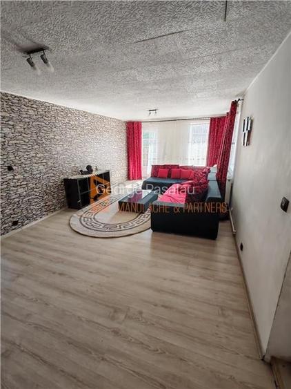 Casa tip parter + teren 1003 mp in Ulmeni, Buzau