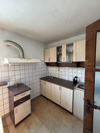 3 camere | 68 mp | 2 bai, 2 balcoane | Zona Liceul D. Tudor - 3