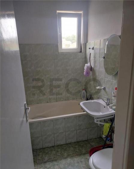 RECO . Apartament cu 2 camere Rogerius . - 2