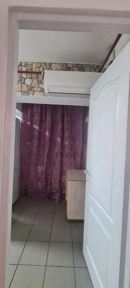 Inchiriez garsoniera mobilata Valea Rosie - 3