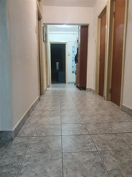Apartament 3 camere, 2 bai, zona Astra- Carpatilor - 5
