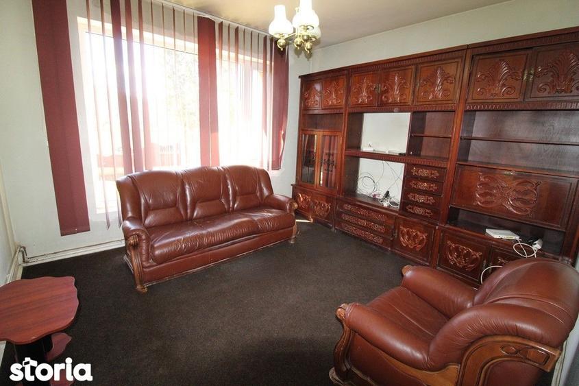 Vand vila D+P+E in Hunedoara, Spital-Str. ?tefan cel Mare, teren 335mp - 1