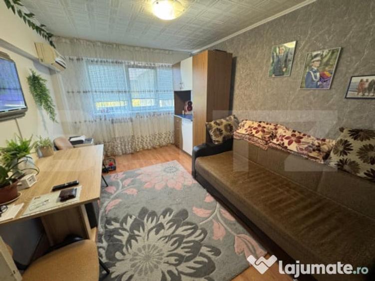 Apartament 3 camere, 50 mp, zona Stadionului Valea Rosie - 1