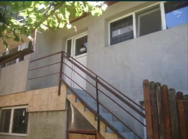 Inchiriez service auto utilat 1000 - 7