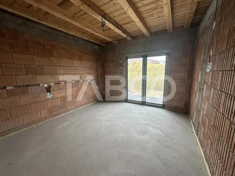 Casa individuala cu 4 camere 2 bai 500 mp teren 2 terase carport - 7