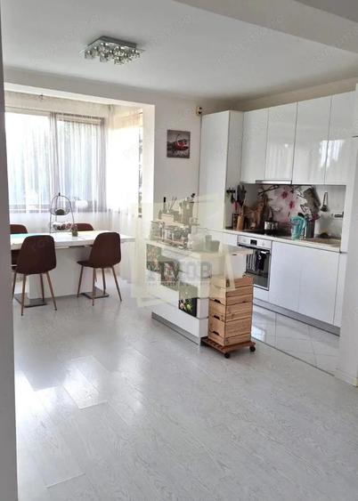 Casa cu 4 camere 2 bai si 396 mp teren in zona Calea Cisnadiei - 12