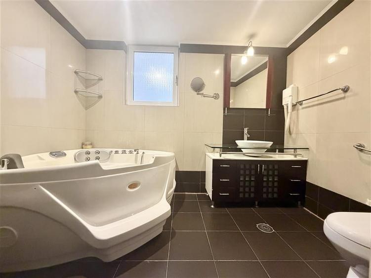 OFERTA! VANZARE 3 CAMERE HERASTRAU//142 MP UTILI//PARCARE - 12