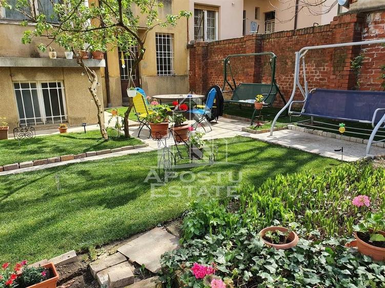 Apartament cu 2 camere semidecomandat, mobilat în Bălcescu