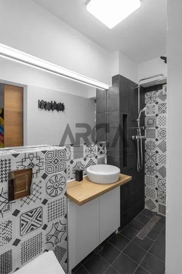 3 camere | Opera | Facultatea de drept | Eroilor - 7