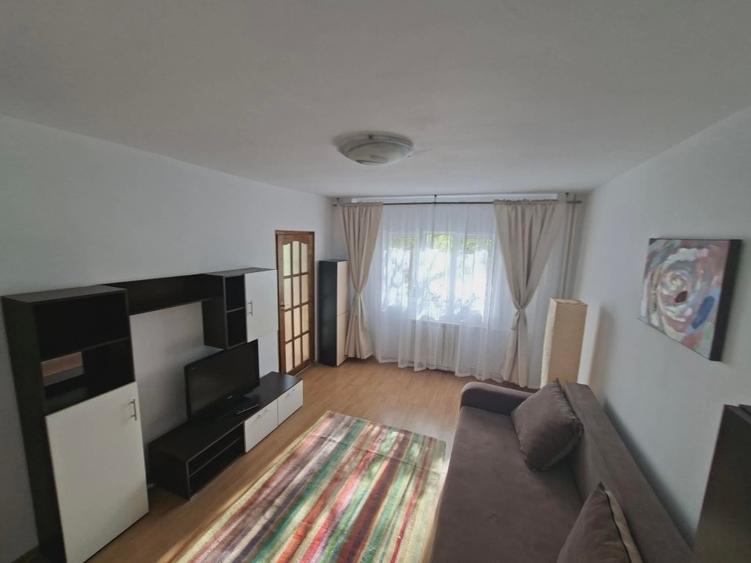 Proprietar inchiriez Garsoniera Drumul Taberei - Vladeasa - 1