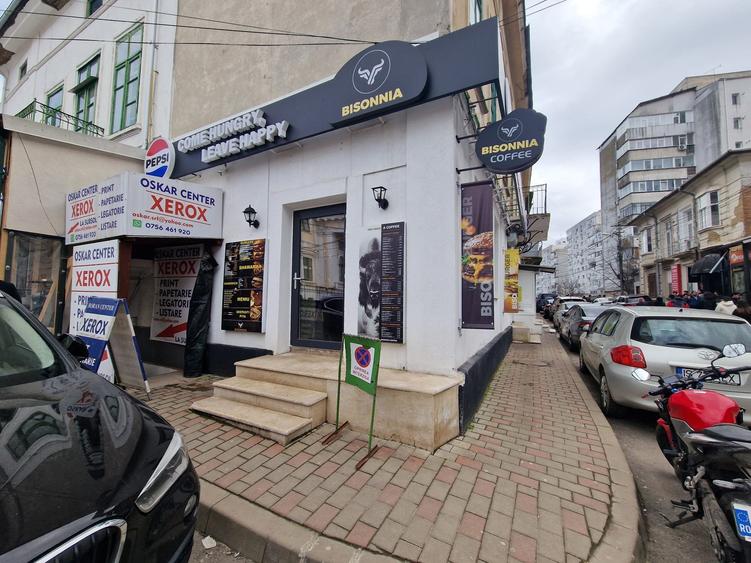 Spatiu comercial ultracentral,complet echipat pentru restaurant- COMISION 0% - 17